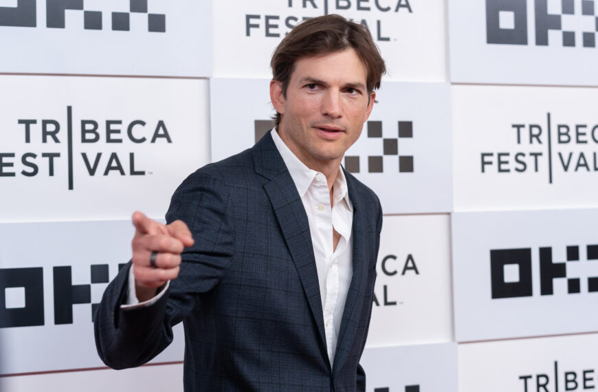 Kiderült, miért nem füvezik már Ashton Kutcher