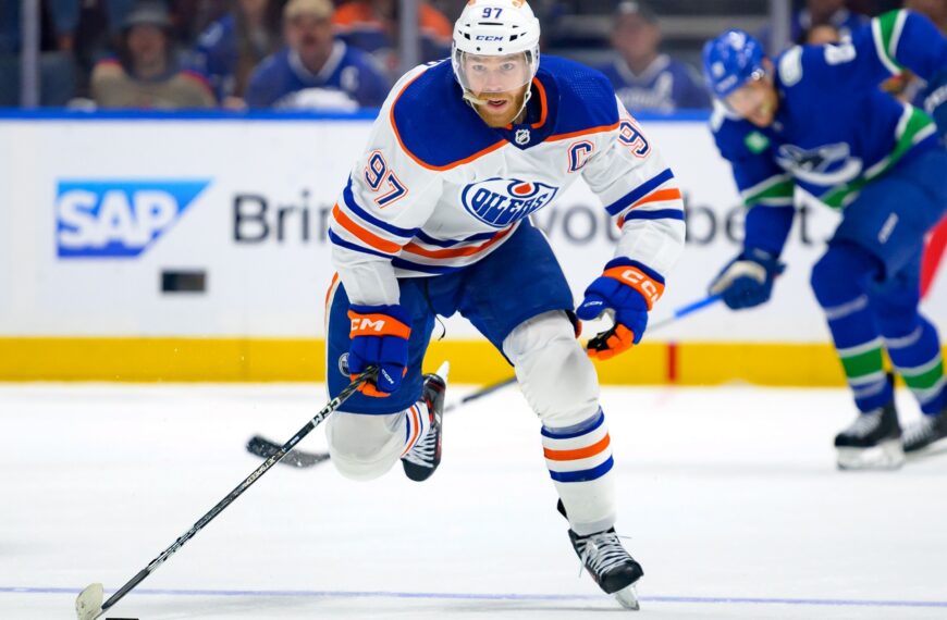 Hajnalban jön az NHL nyugati döntőjének második felvonása