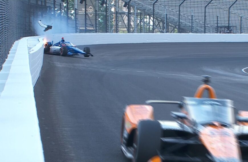 Megvolt az első két nagy csattanás az idei Indy 500-on