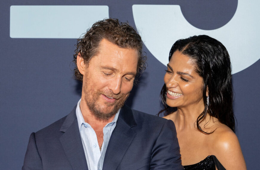 Matthew McConaughey és Camila Alves nadrág nélkül szeretik…