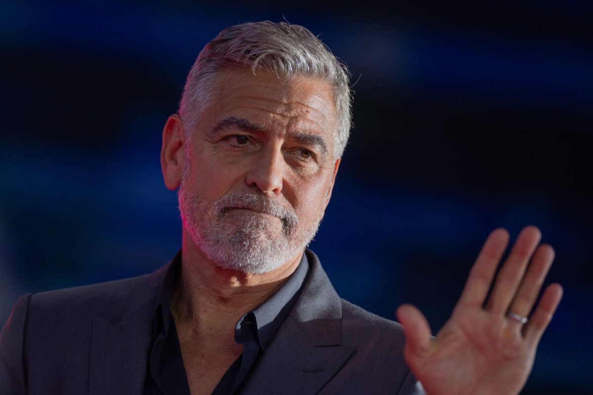 George Clooney új hajszínére nők tízezrei hördültek…