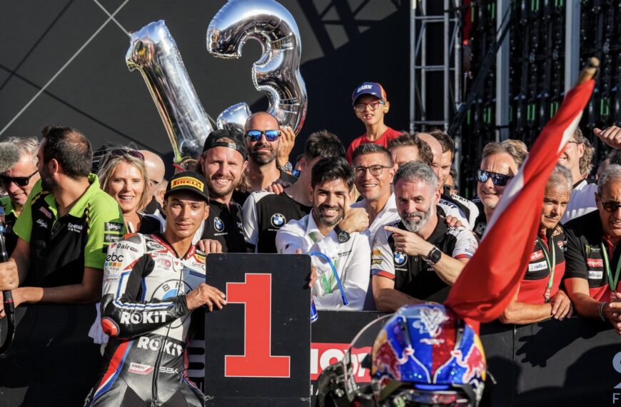 Az 54-es az 54. sikerét aratta a superbike-világbajnokságon