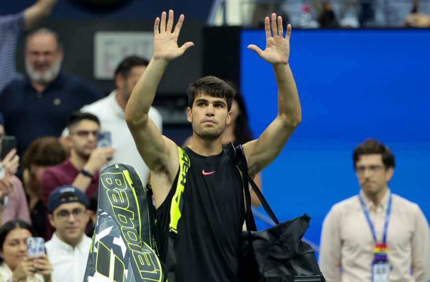 Az év teniszszenzációja a US Openen: Alcaraz kiesett a 64 között