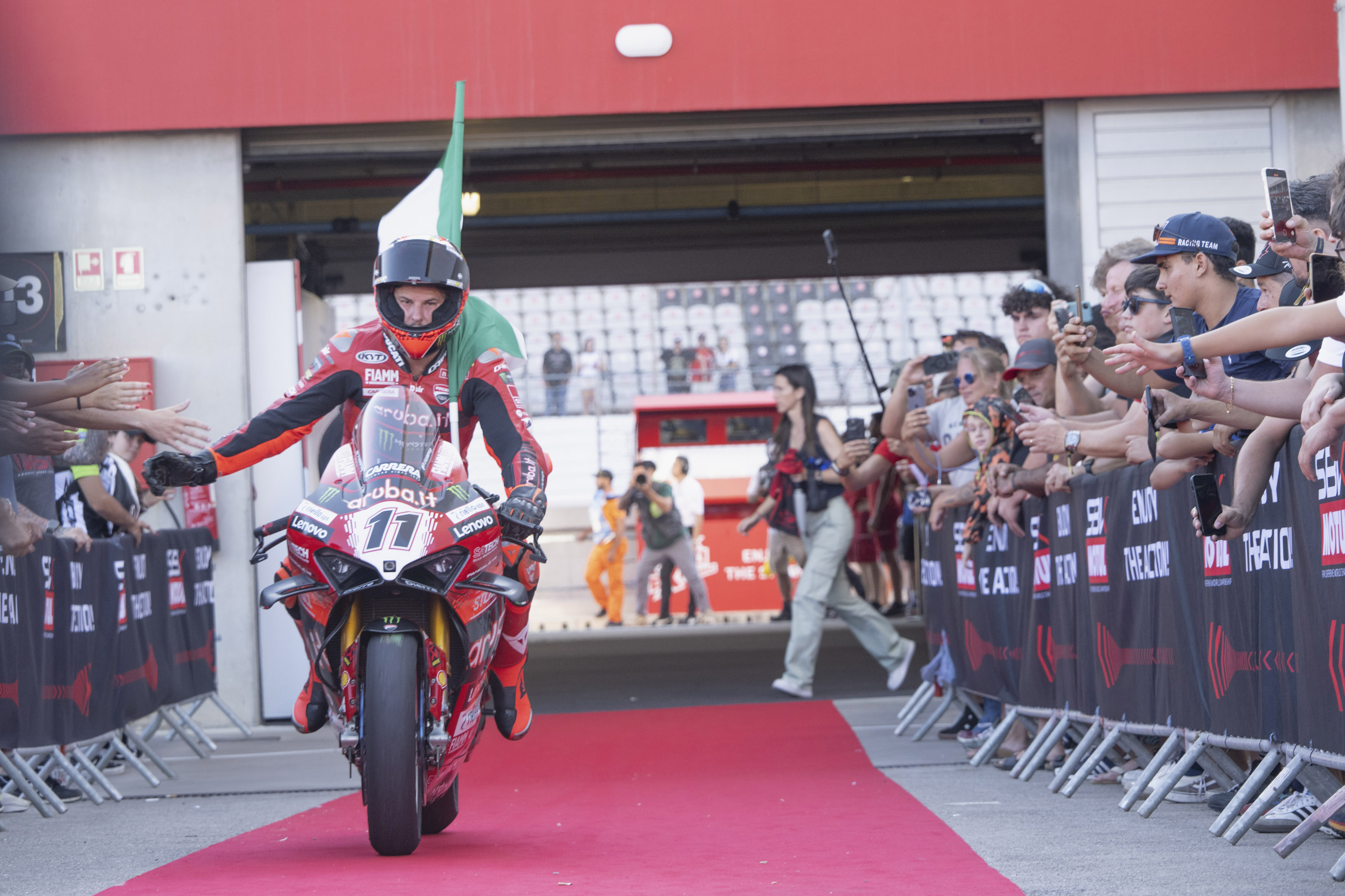 Nicoló Bulega maximálisan kihasználta a sztárok hiányát