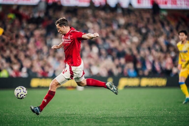 Kötelező győzelem előtt a Forest (20:45, élő, MATCH4, NET4+ streaming)