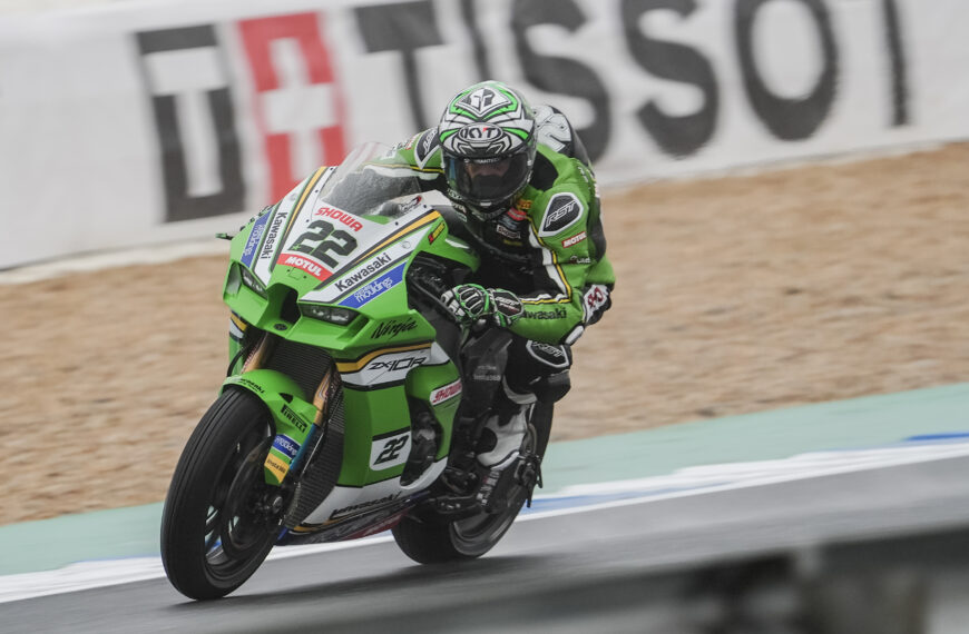 Estek-keltek a Superbike első estorili edzésén