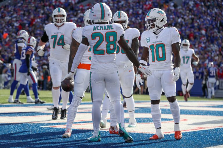 Ezt kapja egy NFL-újonc újonc a szertárból