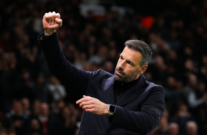 Az MU-nak nem kellett: Ruud Van Nistelrooy lesz a Leicester vezetőedzője