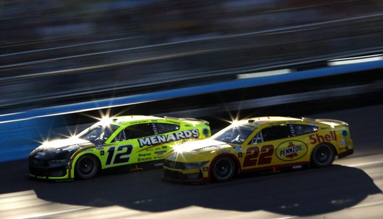 Jövőre visszatér Miamiba a NASCAR-döntő