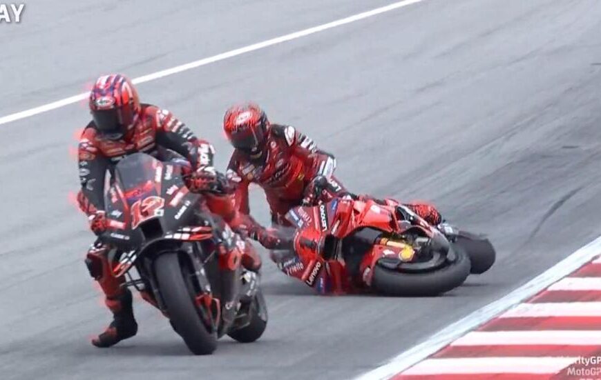 Bizarrabbnál bizarrabb bukások a MotoGP-döntő szabadedzésén