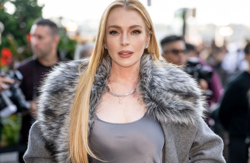 Lindsay Lohan összecsókolózik egy pechfógel fiatalemberrel, és elveszti a szerencséjét