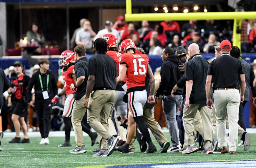 Csereirányítóval várja a rájátszást a Georgia Bulldogs