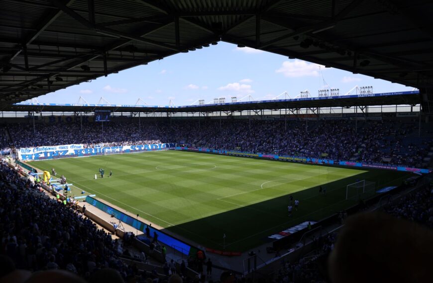 Elölről a második a hátulról második ellen a Bundesliga 2-ben