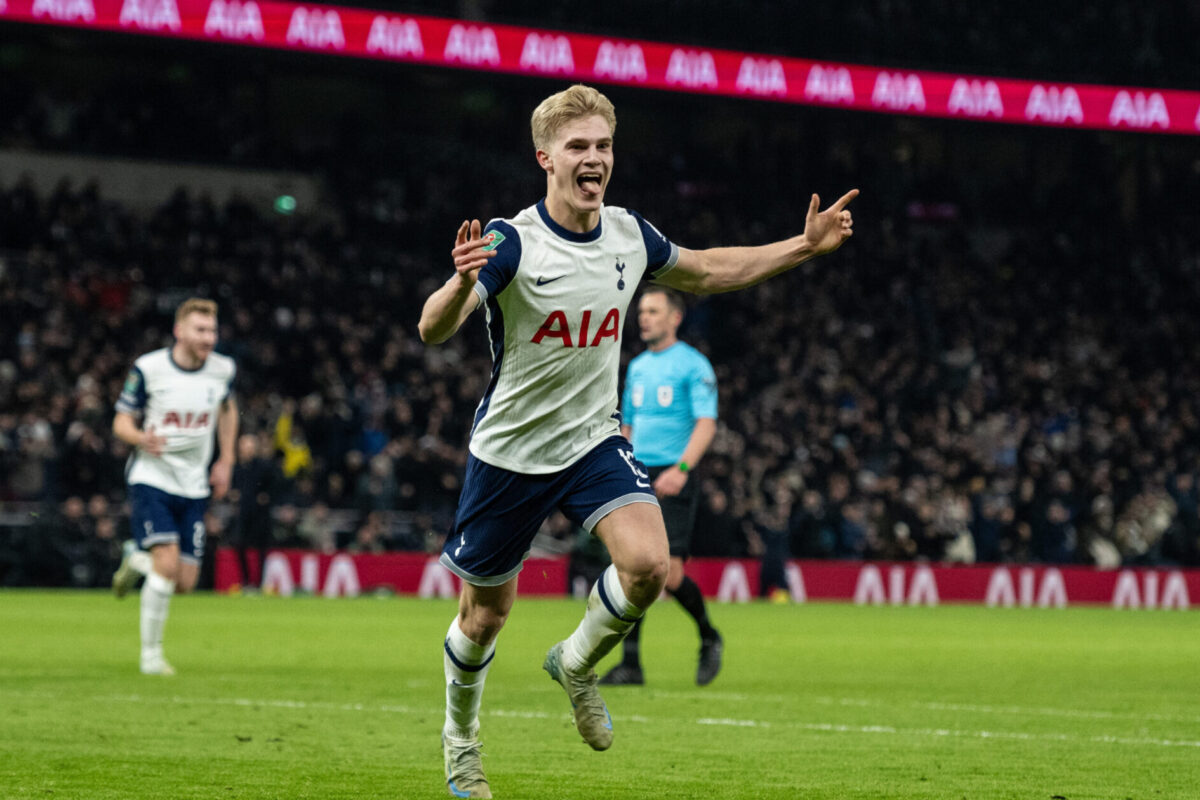 A Spurs tönkretenné a Villa BL-tervét, de…