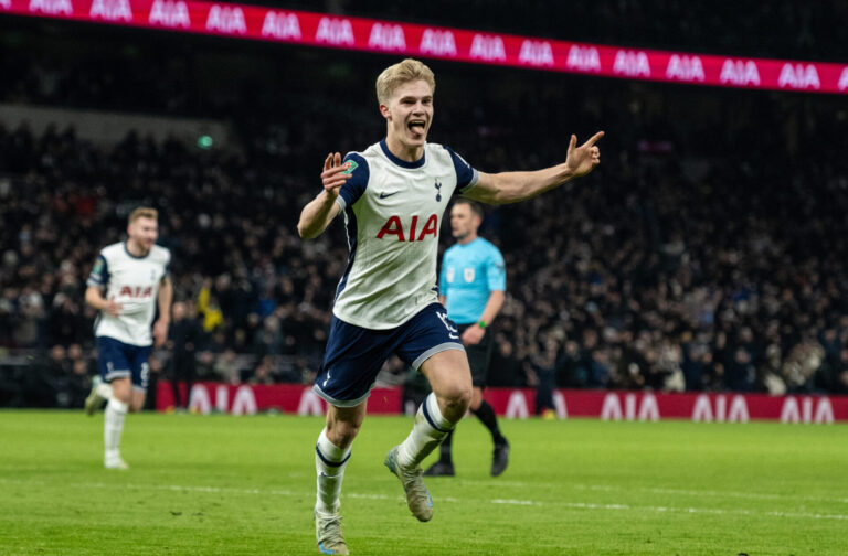 A Spurs tönkretenné a Villa BL-tervét, de hogyan?