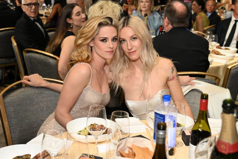 Kristen Stewart megnősült
