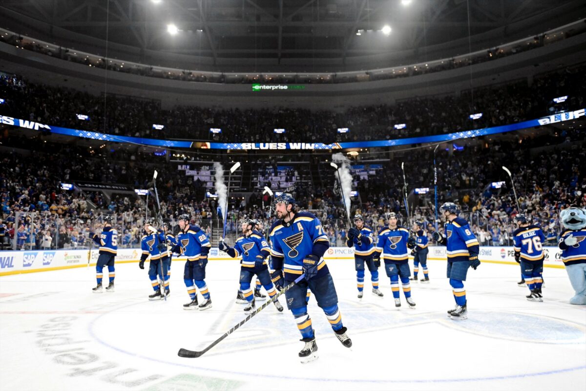 Hetedik meccsre kényszerül az alapszakaszgyőztes az NHL-ben