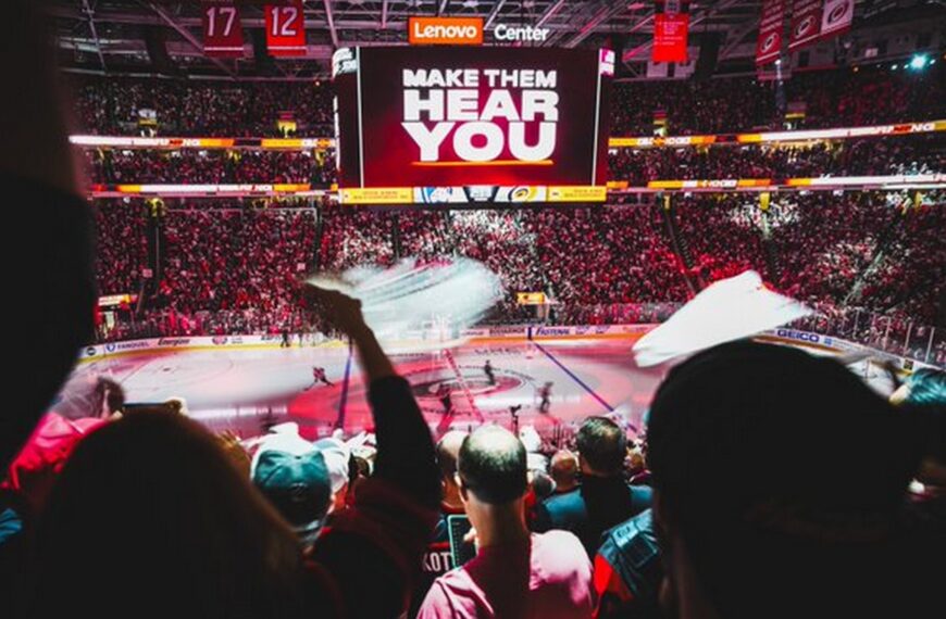 Második meccslabdája előtt az NHL címvédője