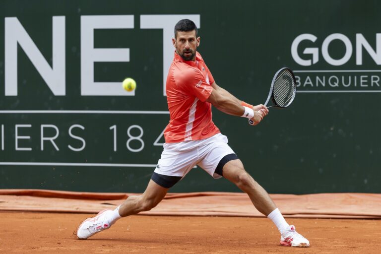 Djokovics idén először nyert salakon