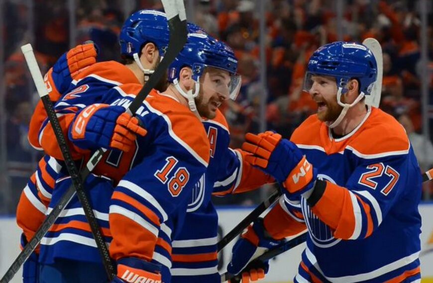 Folytatódik az NHL nyugati döntője