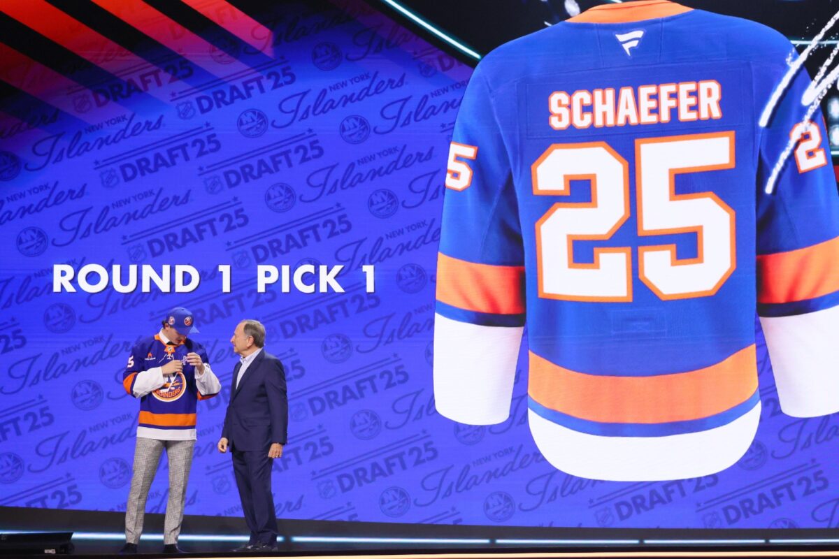 NHL-draft: 17 éves kanadai lett az 1/1-es